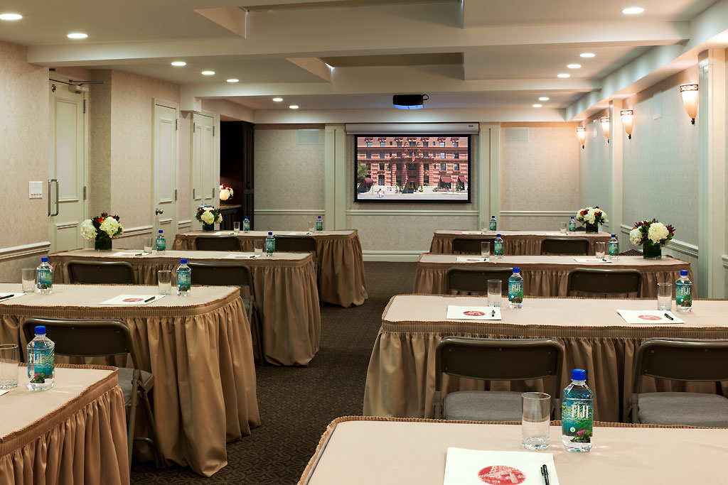 The Lucerne Hotel - Meeting  Room